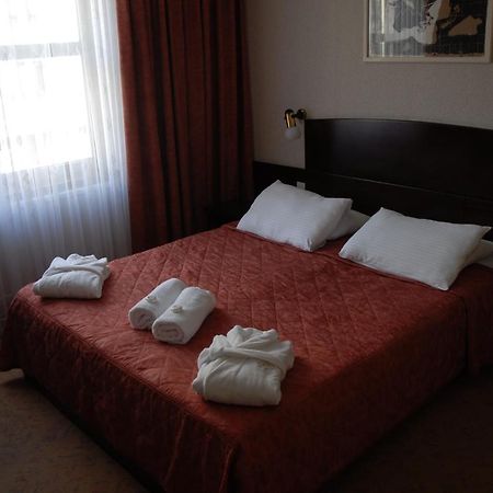 Go Resort Krasków Eksteriør bilde