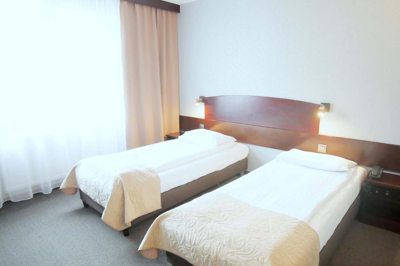 Go Resort Krasków Eksteriør bilde